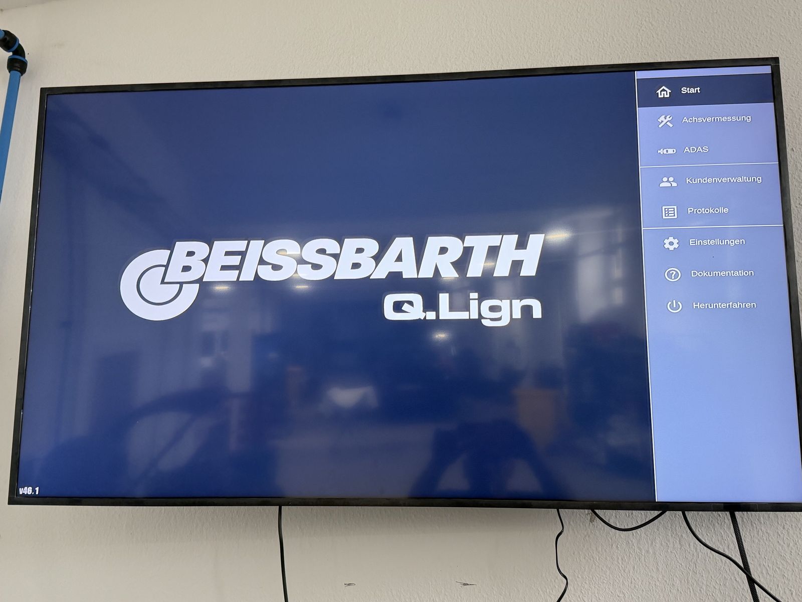 Startbildschirm des Achsmesssystems Beissbarth Q.Lign in der Werkstatt in Berlin-Marzahn
